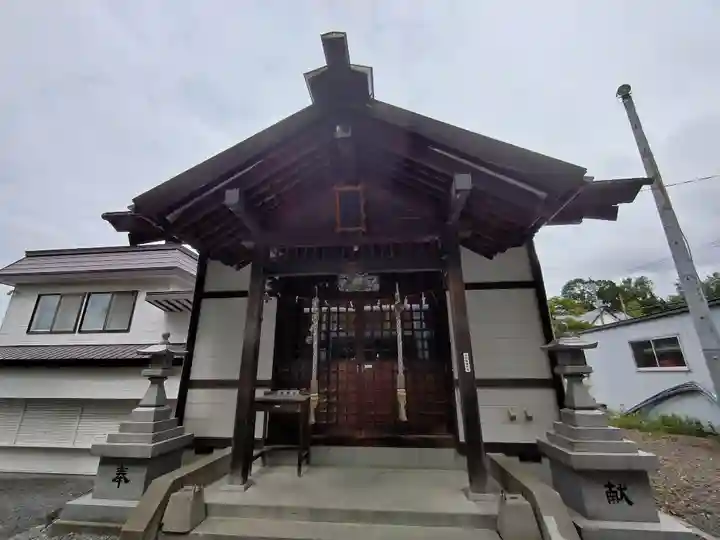 西御料地神社の本殿・本堂