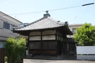 源内塚(薬師堂)(滋賀県)