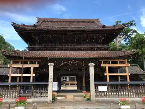 城端別院善徳寺の本殿