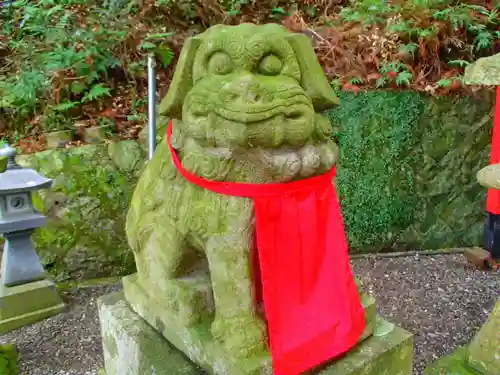 宇久井神社の狛犬