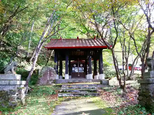 大雪山層雲峡神社の建物その他