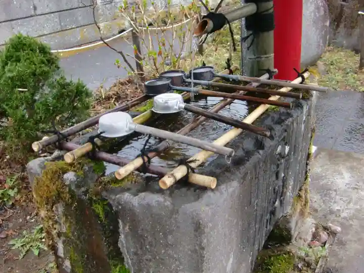 正一位稲荷神社の手水舎