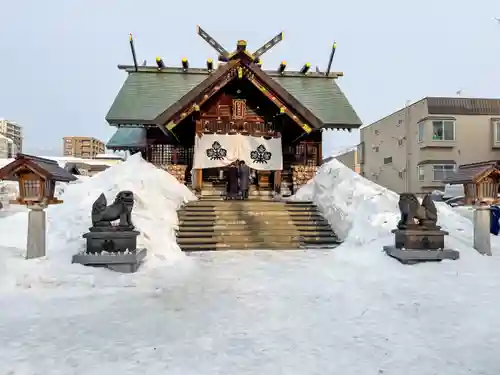 札幌諏訪神社の本殿・本堂