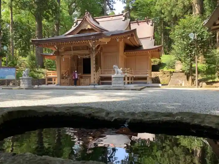 須山浅間神社の本殿・本堂