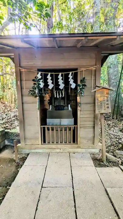 道野辺八幡宮の末社・摂社