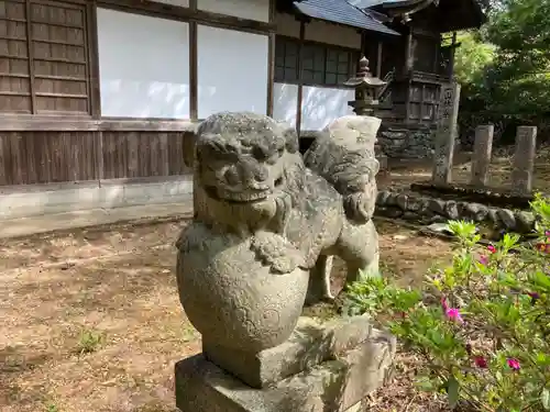 大宮四社神社の狛犬