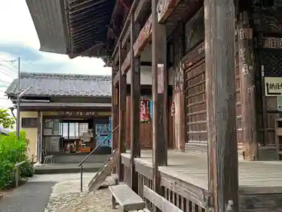 定林寺の本殿・本堂