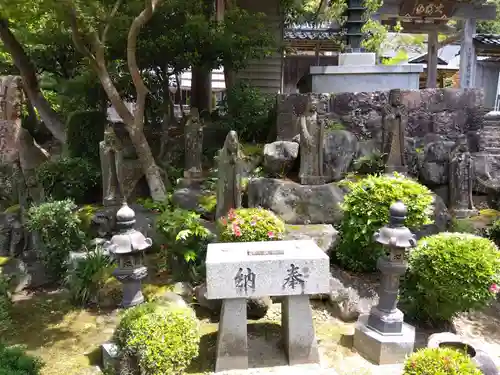 海門寺の庭園