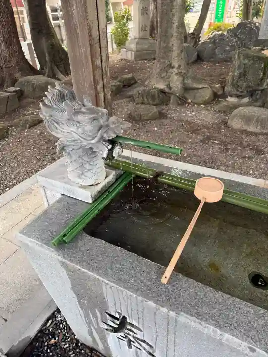 片山八幡社の{uncategorized: "未分類", other: "その他", undefined: "問題あり", building: "その他建物", grave: "お墓", sacred_gate: "鳥居", guardian: "狛犬", statue: "像", buddha: "仏像", history: "歴史", nature: "自然", garden: "庭園", animal: "動物", pagoda: "塔", temizu: "手水舎", mountain_gate: "山門・神門", sanctuary: "本殿・本堂", subordinate: "末社・摂社", art: "芸術", scenery: "景色", jizo: "地蔵", ema: "絵馬", goshuin: "御朱印", omikuji: "おみくじ", items: "授与品その他", amulet: "お守り", goshuincho: "御朱印帳", eats: "食事", festival: "お祭り", votive_dance: "神楽", shichigosan: "七五三参", wedding: "結婚式", experience: "体験その他", initially: "初詣", around: "周辺", anti_infection: "感染症対策"}