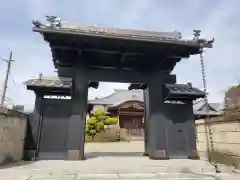 境妙寺の山門