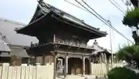 観音寺の山門・神門