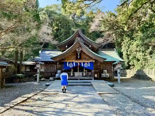 若宮八幡宮の本殿・本堂
