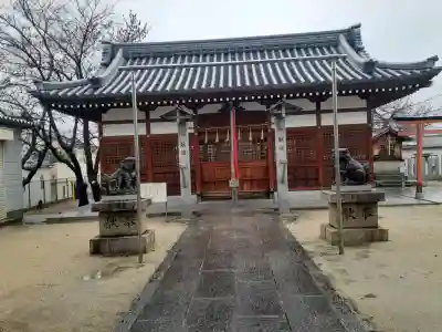 志貴縣主神社の{uncategorized: "未分類", other: "その他", undefined: "問題あり", building: "その他建物", grave: "お墓", sacred_gate: "鳥居", guardian: "狛犬", statue: "像", buddha: "仏像", history: "歴史", nature: "自然", garden: "庭園", animal: "動物", pagoda: "塔", temizu: "手水舎", mountain_gate: "山門・神門", sanctuary: "本殿・本堂", subordinate: "末社・摂社", art: "芸術", scenery: "景色", jizo: "地蔵", ema: "絵馬", goshuin: "御朱印", omikuji: "おみくじ", items: "授与品その他", amulet: "お守り", goshuincho: "御朱印帳", eats: "食事", festival: "お祭り", votive_dance: "神楽", shichigosan: "七五三参", wedding: "結婚式", experience: "体験その他", initially: "初詣", around: "周辺", anti_infection: "感染症対策"}