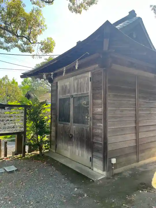 岩瀬五社稲荷神社の{uncategorized: "未分類", other: "その他", undefined: "問題あり", building: "その他建物", grave: "お墓", sacred_gate: "鳥居", guardian: "狛犬", statue: "像", buddha: "仏像", history: "歴史", nature: "自然", garden: "庭園", animal: "動物", pagoda: "塔", temizu: "手水舎", mountain_gate: "山門・神門", sanctuary: "本殿・本堂", subordinate: "末社・摂社", art: "芸術", scenery: "景色", jizo: "地蔵", ema: "絵馬", goshuin: "御朱印", omikuji: "おみくじ", items: "授与品その他", amulet: "お守り", goshuincho: "御朱印帳", eats: "食事", festival: "お祭り", votive_dance: "神楽", shichigosan: "七五三参", wedding: "結婚式", experience: "体験その他", initially: "初詣", around: "周辺", anti_infection: "感染症対策"}