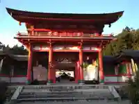 大鳥神社の山門・神門