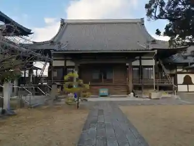 光照院の本殿・本堂