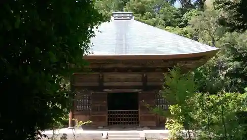 常楽寺の本殿・本堂