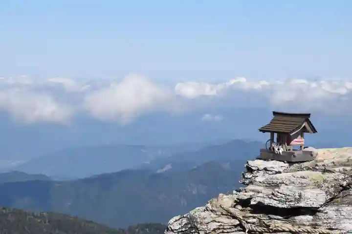 剱山本宮剱神社(徳島県)
