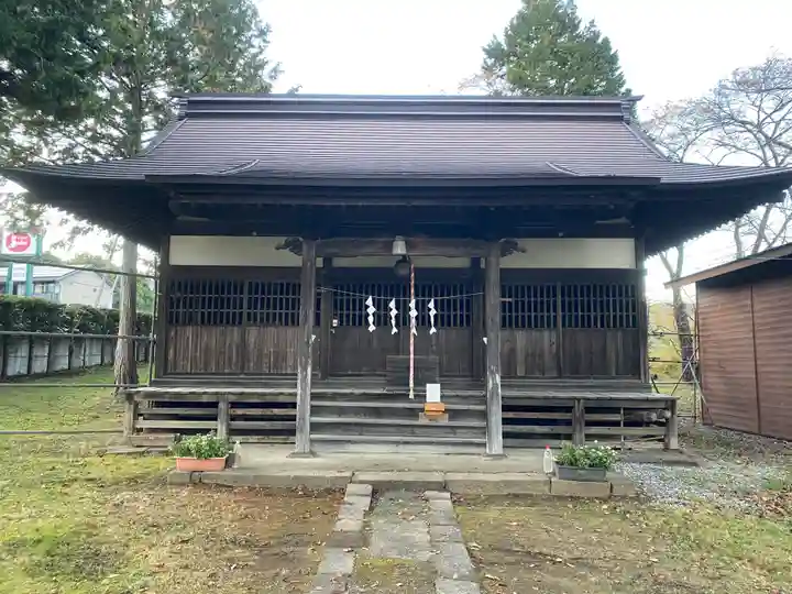 諏訪神社の本殿・本堂