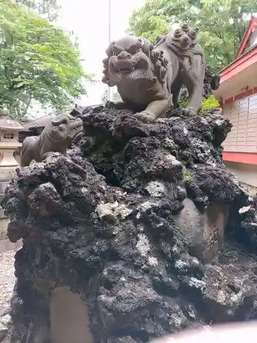 前原御嶽神社の狛犬