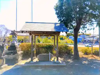 神明社(小山町)の手水舎
