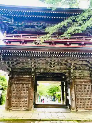 華厳寺の山門・神門