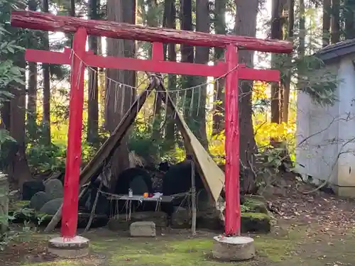 大星神社の末社