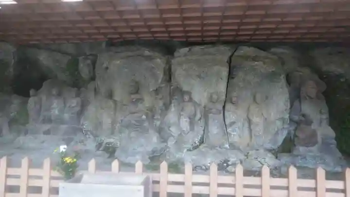 臼杵石仏の仏像