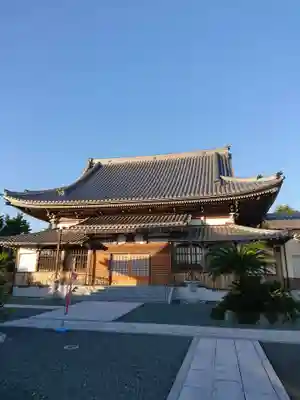 妙楽寺の本殿・本堂