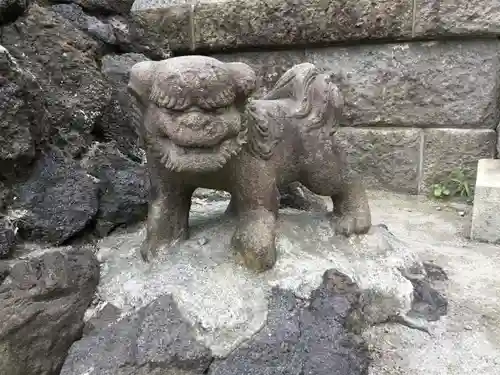 胡録神社の狛犬