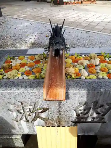 川越八幡宮の手水