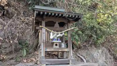 湊三嶋大明神社の末社・摂社