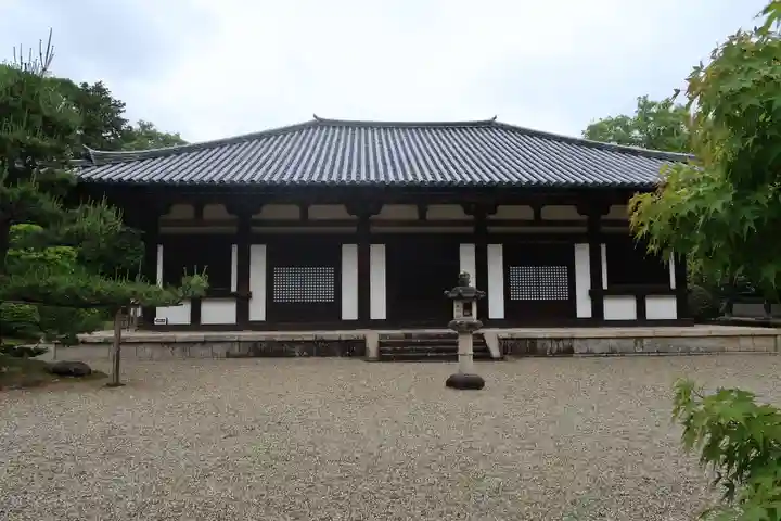 秋篠寺(奈良県)