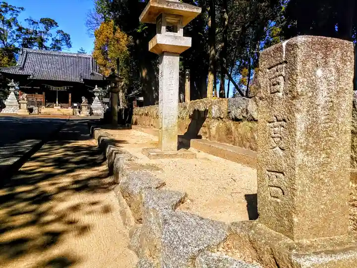 豊川進雄神社のその他建物