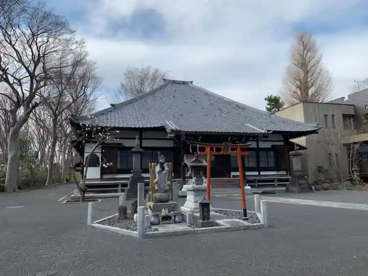 了源寺の本殿・本堂