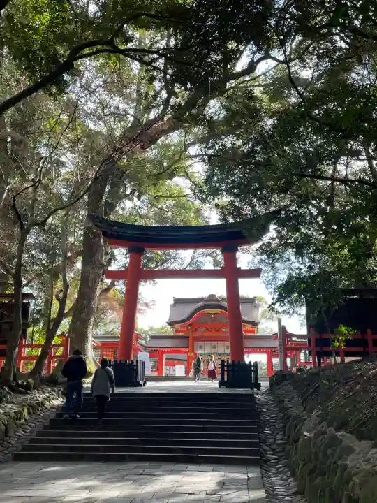 宇佐神宮の{uncategorized: "未分類", other: "その他", undefined: "問題あり", building: "その他建物", grave: "お墓", sacred_gate: "鳥居", guardian: "狛犬", statue: "像", buddha: "仏像", history: "歴史", nature: "自然", garden: "庭園", animal: "動物", pagoda: "塔", temizu: "手水舎", mountain_gate: "山門・神門", sanctuary: "本殿・本堂", subordinate: "末社・摂社", art: "芸術", scenery: "景色", jizo: "地蔵", ema: "絵馬", goshuin: "御朱印", omikuji: "おみくじ", items: "授与品その他", amulet: "お守り", goshuincho: "御朱印帳", eats: "食事", festival: "お祭り", votive_dance: "神楽", shichigosan: "七五三参", wedding: "結婚式", experience: "体験その他", initially: "初詣", around: "周辺", anti_infection: "感染症対策"}