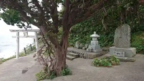龍宮神社（稲取）(静岡県)