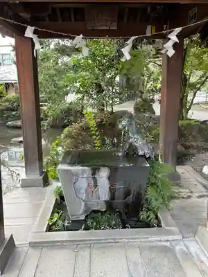 山梨岡神社(山梨県)