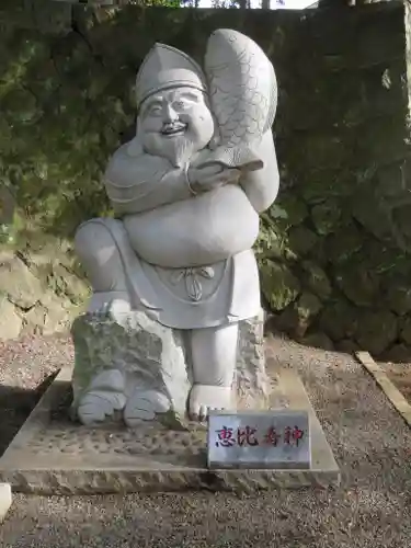 五所神社の像