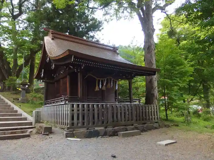 諏訪大社上社前宮(長野県)