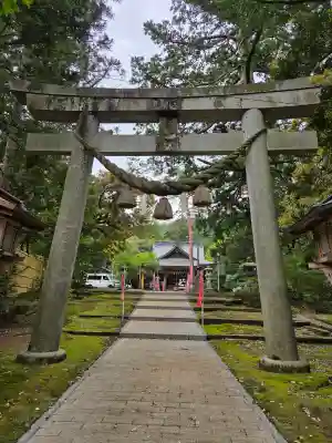 八幡宮の{uncategorized: "未分類", other: "その他", undefined: "問題あり", building: "その他建物", grave: "お墓", sacred_gate: "鳥居", guardian: "狛犬", statue: "像", buddha: "仏像", history: "歴史", nature: "自然", garden: "庭園", animal: "動物", pagoda: "塔", temizu: "手水舎", mountain_gate: "山門・神門", sanctuary: "本殿・本堂", subordinate: "末社・摂社", art: "芸術", scenery: "景色", jizo: "地蔵", ema: "絵馬", goshuin: "御朱印", omikuji: "おみくじ", items: "授与品その他", amulet: "お守り", goshuincho: "御朱印帳", eats: "食事", festival: "お祭り", votive_dance: "神楽", shichigosan: "七五三参", wedding: "結婚式", experience: "体験その他", initially: "初詣", around: "周辺", anti_infection: "感染症対策"}