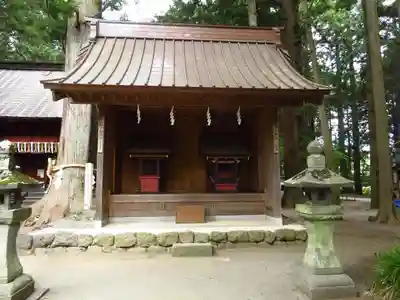 北口本宮冨士浅間神社の末社・摂社