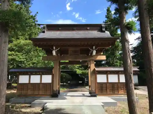 延命寺の山門