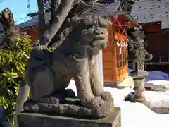 胸肩神社の狛犬