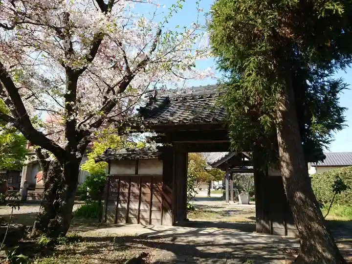 常福寺の山門・神門