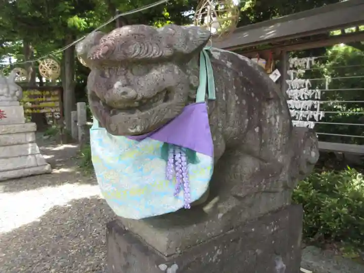 菊田神社の狛犬