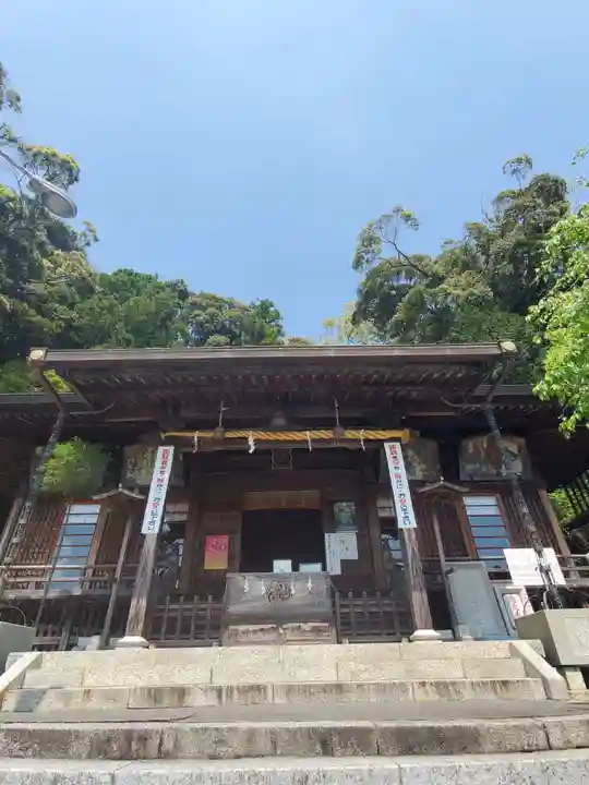 飽波神社の本殿・本堂
