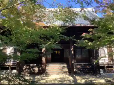 崇覚寺の本殿・本堂