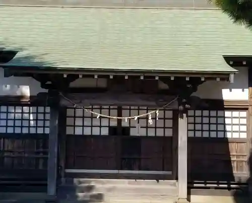 稲荷神社の本殿