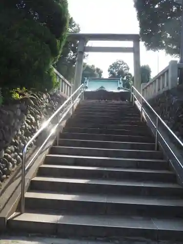 諏訪神社の鳥居